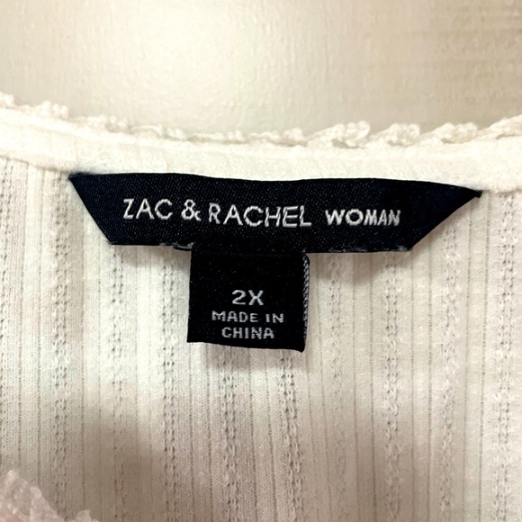 Zac & Rachel White Ribbed Bishop Sleeve Hi Low V Neck Top,  Sz 2X - Picture 3 of 5